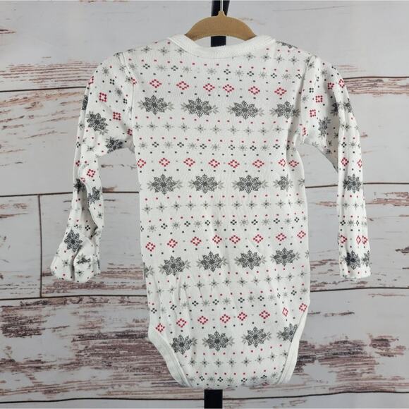 Honest Co Bodysuit 100% Organic Cotton Snaps Holiday Print Size 6-9mo - Picture 3 of 4